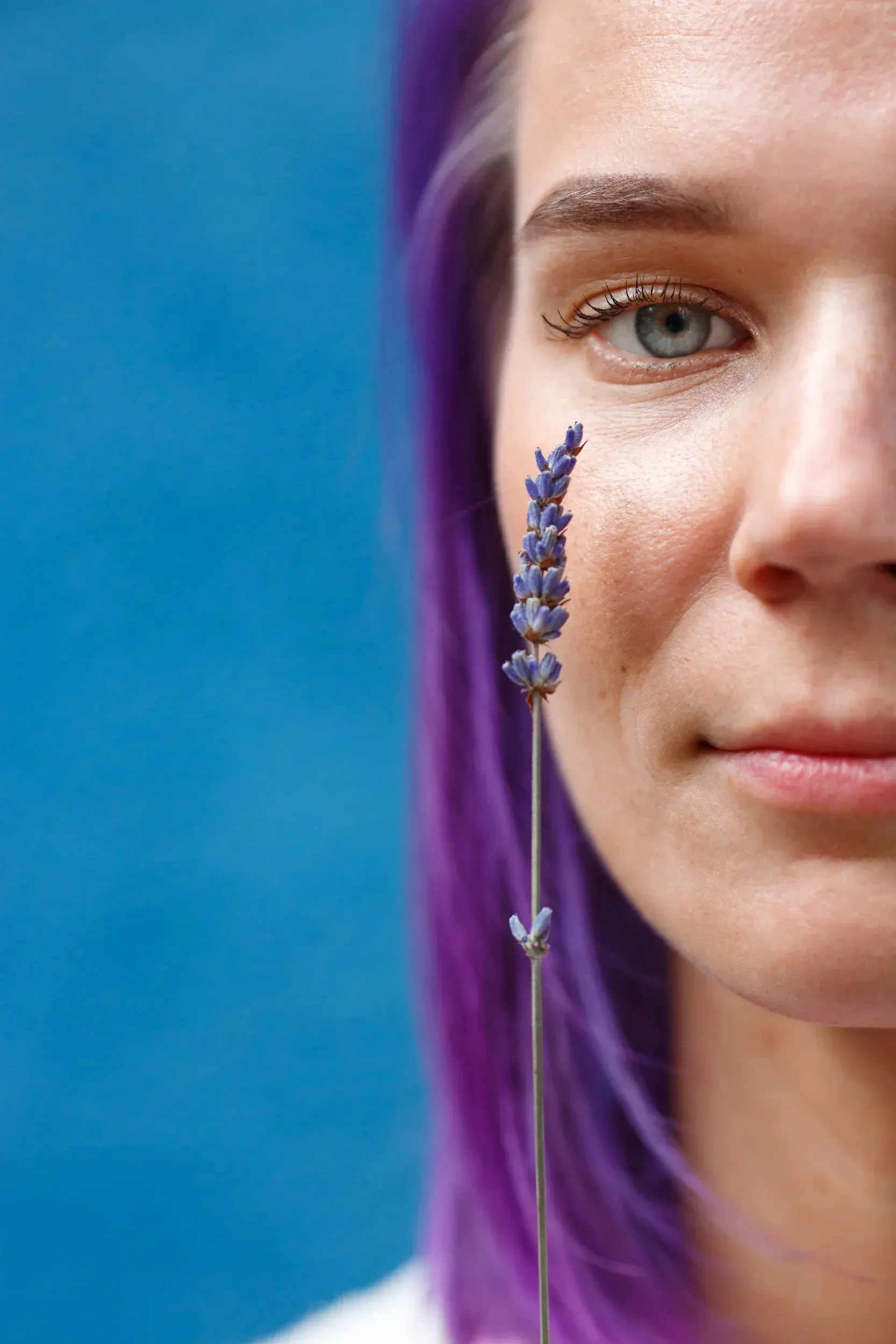 What Is Facial Sagging and Skin Laxity?